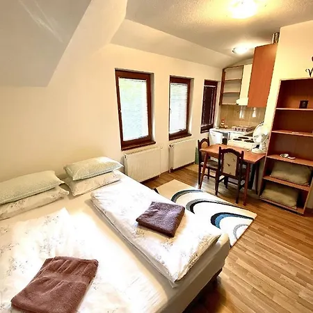 Zeljo 1 Apartament *